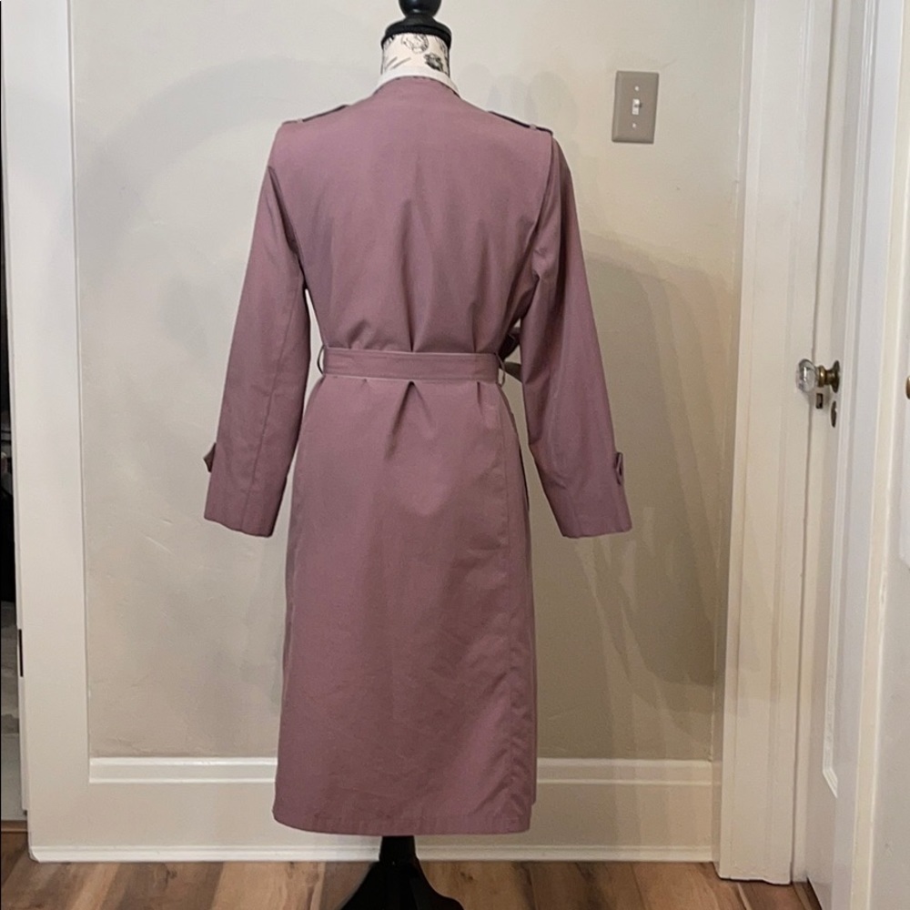 Vintage lilac colored Misty Harbor lined trench​​​​​​​​​​​​​ - Picture 3 of 9